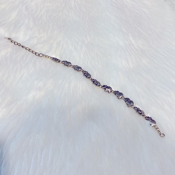 SOLD YEY !!  Handmade Lucky Elephant Charms Beaded Bracelet Gift For - Picture 4 of 7